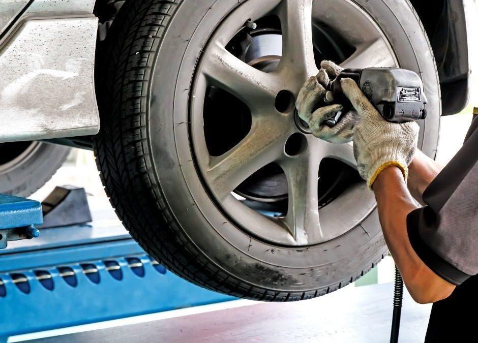 ¿Cuándo es necesario hacer el cambio de neumáticos del coche?